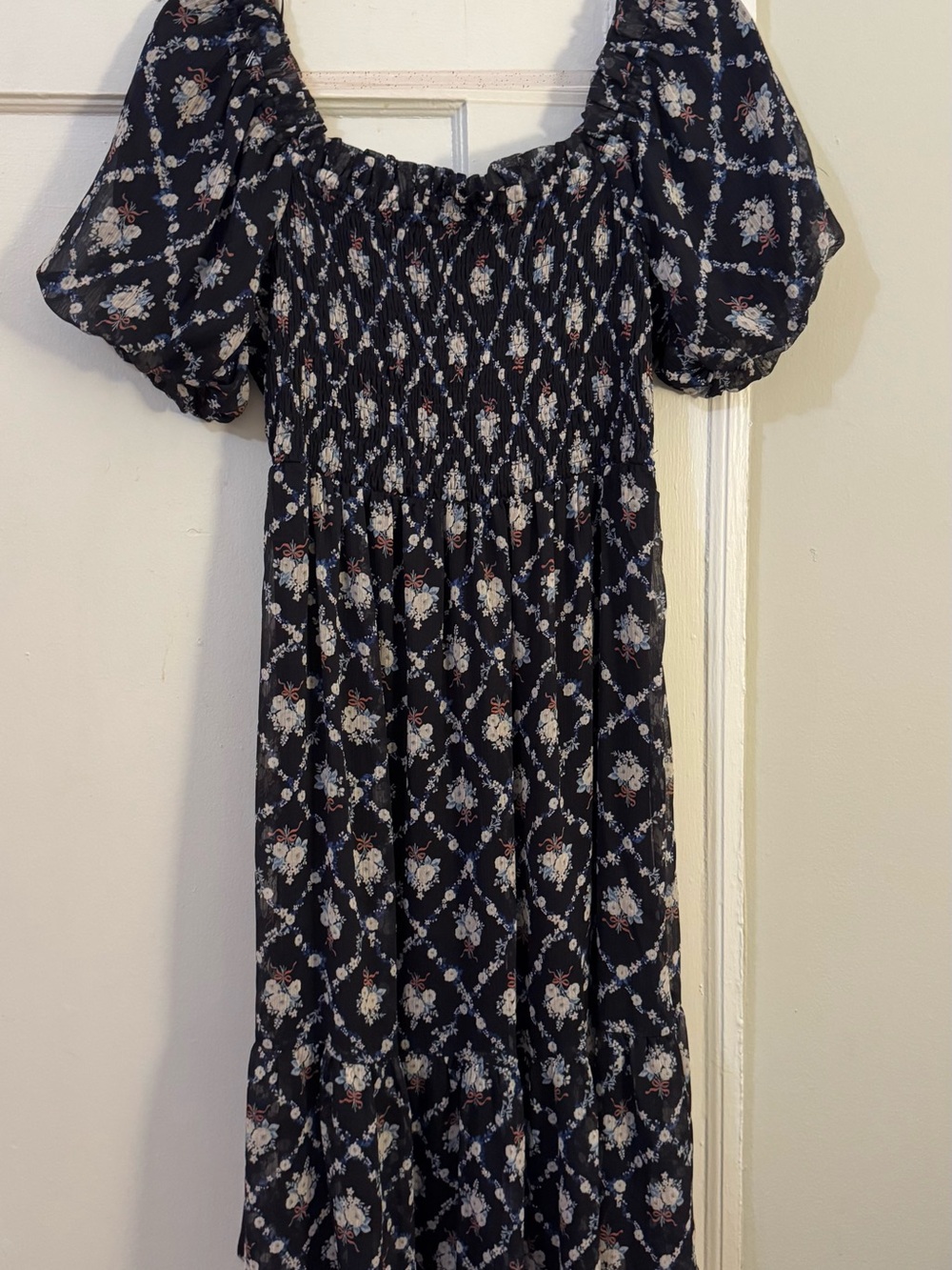 LC Lauren Conrad Smocked Midi Dress Ditsy Floral Ribbon Print NWT - Picture 1 of 6